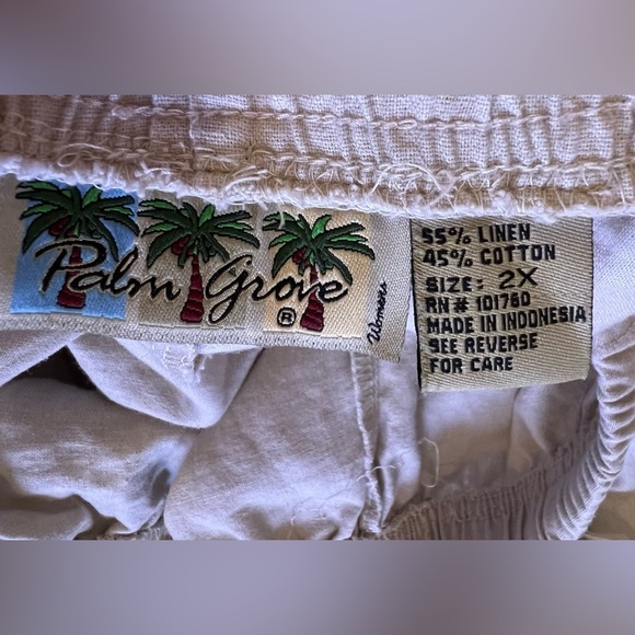 Palm Grove Women's  2X  Beige Palm Flower Printed Pull On Cropped Pants Wide Leg - Picture 6 of 16